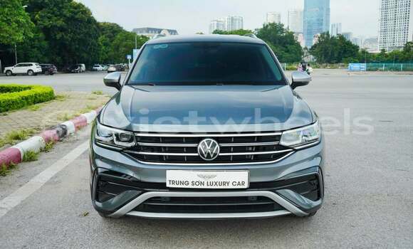 Mua Đã sử dụng Volkwagen TIGUAN Xe ô tô Mua Đã sử dụng Volkwagen TIGUAN Xe ô tô