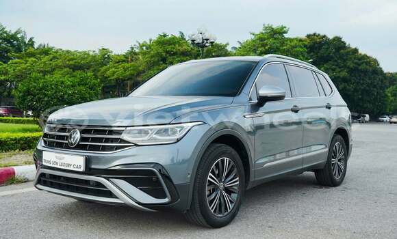 Mua Đã sử dụng Volkwagen TIGUAN Xe ô tô Mua Đã sử dụng Volkwagen TIGUAN Xe ô tô