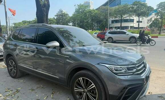 Mua Đã sử dụng Volkswagen Tiguan Xe ô tô Mua Đã sử dụng Volkswagen Tiguan Xe ô tô