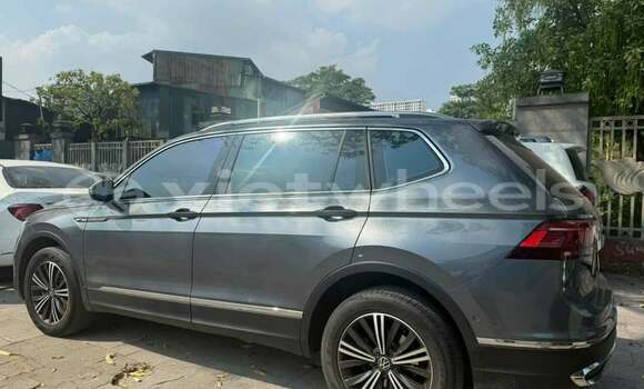 Mua Đã sử dụng Volkswagen Tiguan Xe ô tô Mua Đã sử dụng Volkswagen Tiguan Xe ô tô