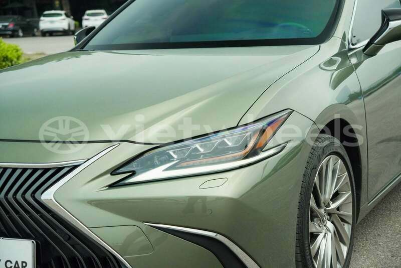 Big with watermark lexus es hue a luoi 4 46788