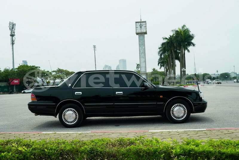 Big with watermark toyota crown an giang an chau 46795