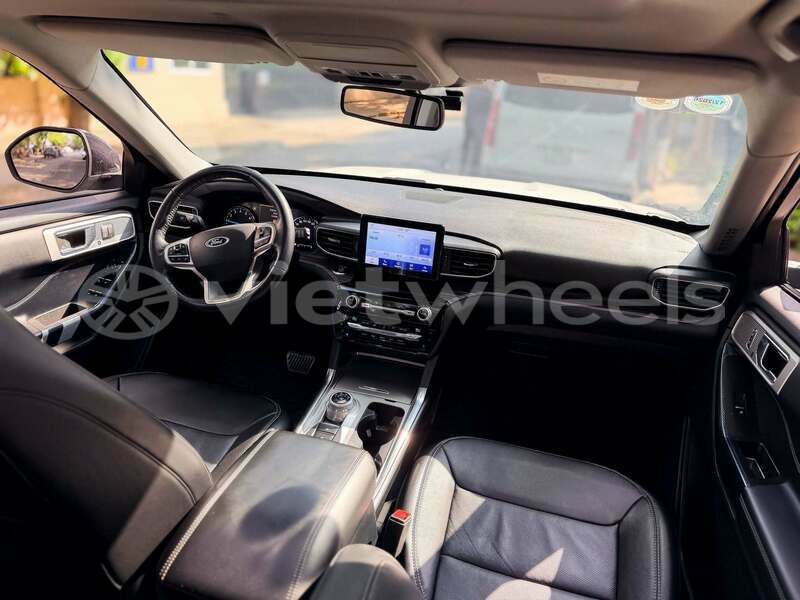 Big with watermark ford explorer hue a luoi 5 46798