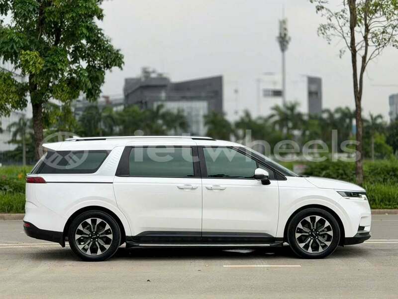 Big with watermark kia carnival quang tri a doi 46799
