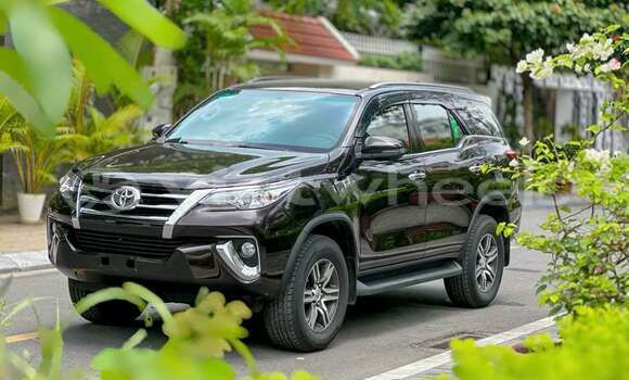 Mua Đã sử dụng Toyota Fortuner Xe ô tô Mua Đã sử dụng Toyota Fortuner Xe ô tô