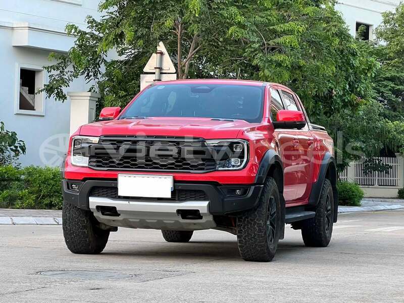Big with watermark ford raptor hung yen a sao 46803