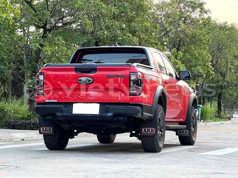 Big with watermark ford raptor hung yen a sao 46803