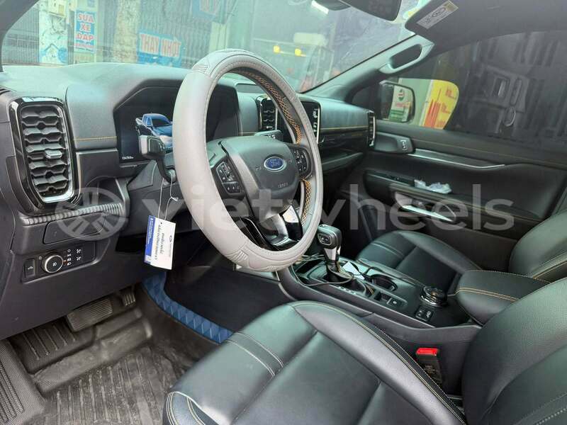 Big with watermark ford ranger quang tri a doi 46813