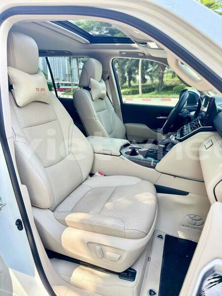 Big with watermark toyota land cruiser hue a luoi 1 46819