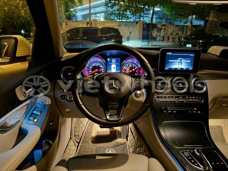 Big with watermark mercedes benz glc hue an cuu 46824