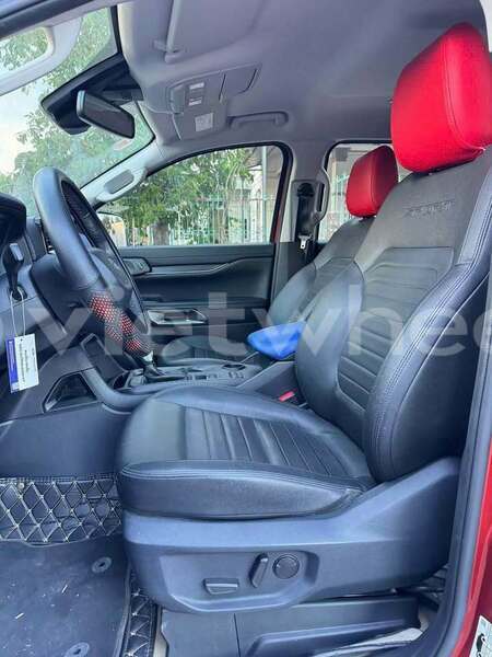 Big with watermark ford everest ho chi minh 12 46834