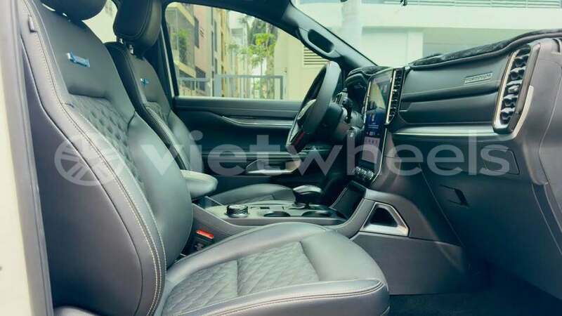 Big with watermark ford everest gia lai alba 46835