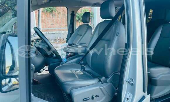 Mua Đã sử dụng Ford Tourneo Xe ô tô Mua Đã sử dụng Ford Tourneo Xe ô tô