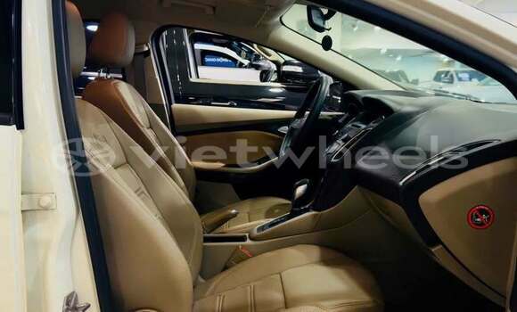 Mua Đã sử dụng Ford Focus Xe ô tô Mua Đã sử dụng Ford Focus Xe ô tô