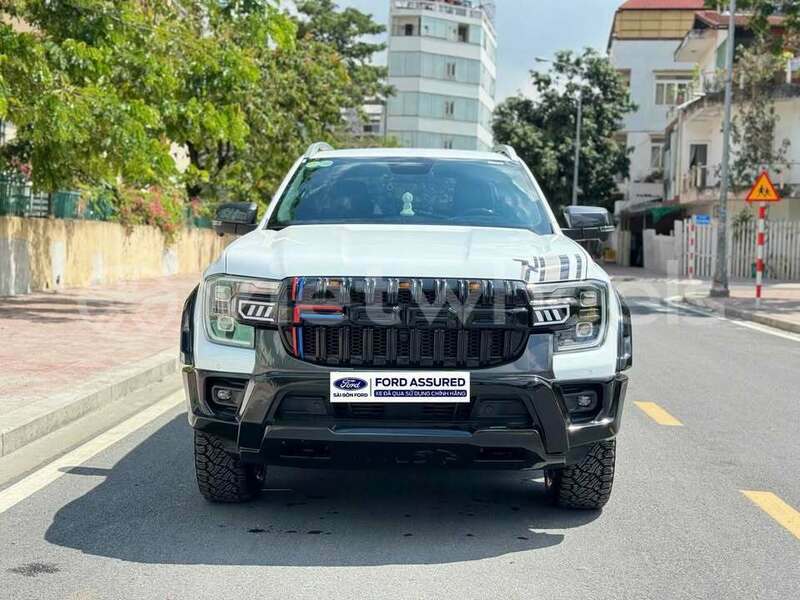 Big with watermark ford ranger hue an cuu 46853