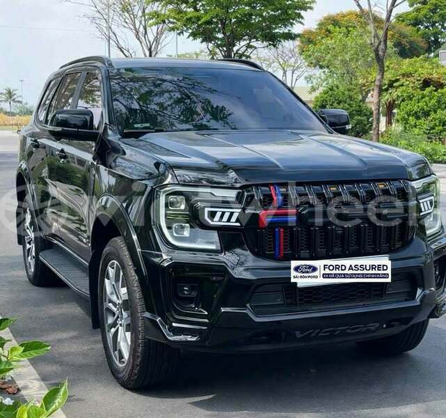 Big with watermark ford everest hue an cuu 46854