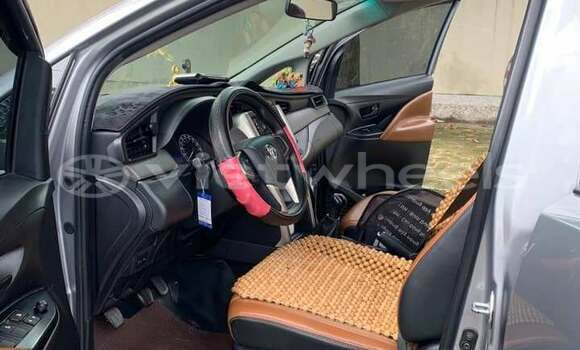Mua Đã sử dụng Toyota Innova Xe ô tô Mua Đã sử dụng Toyota Innova Xe ô tô
