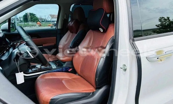 Mua Đã sử dụng KIA Carnival Xe ô tô Mua Đã sử dụng KIA Carnival Xe ô tô