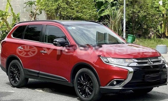 Mua Đã sử dụng Mitsubishi Outlander Xe ô tô Mua Đã sử dụng Mitsubishi Outlander Xe ô tô