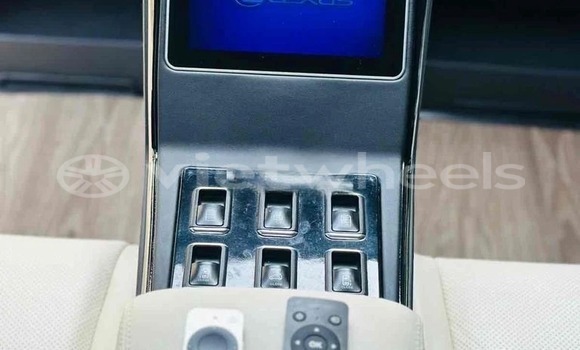 Mua Đã sử dụng Toyota Alphard Xe ô tô Mua Đã sử dụng Toyota Alphard Xe ô tô