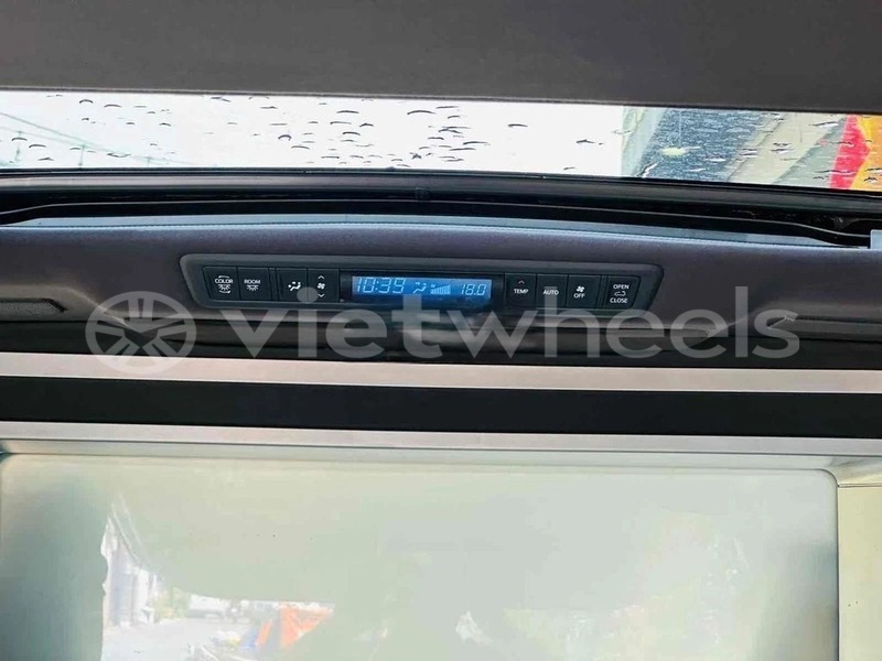 Big with watermark toyota alphard hanoi saigon 46897