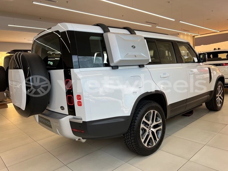 Big with watermark land rover other lan rovers hanoi saigon 46898