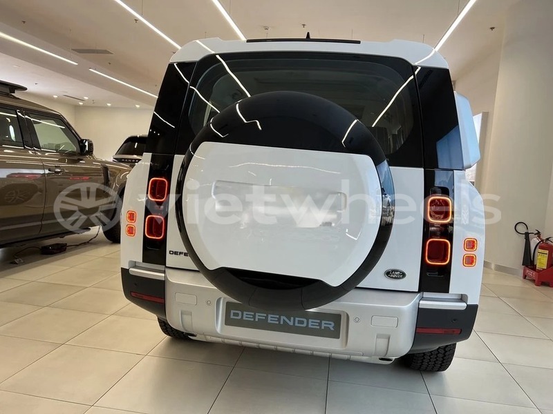 Big with watermark land rover other lan rovers hanoi saigon 46898