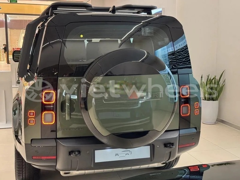 Big with watermark land rover other lan rovers hanoi saigon 46902