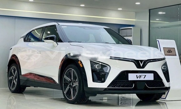 Mua Mới Vinfast Vf7 Xe ô tô Mua Mới Vinfast Vf7 Xe ô tô