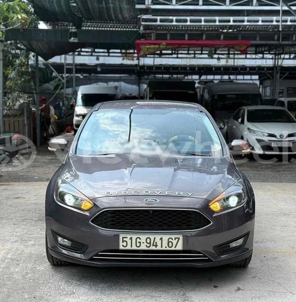Big with watermark ford focus hanoi saigon 46906