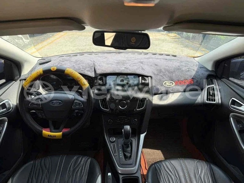 Big with watermark ford focus hanoi saigon 46906