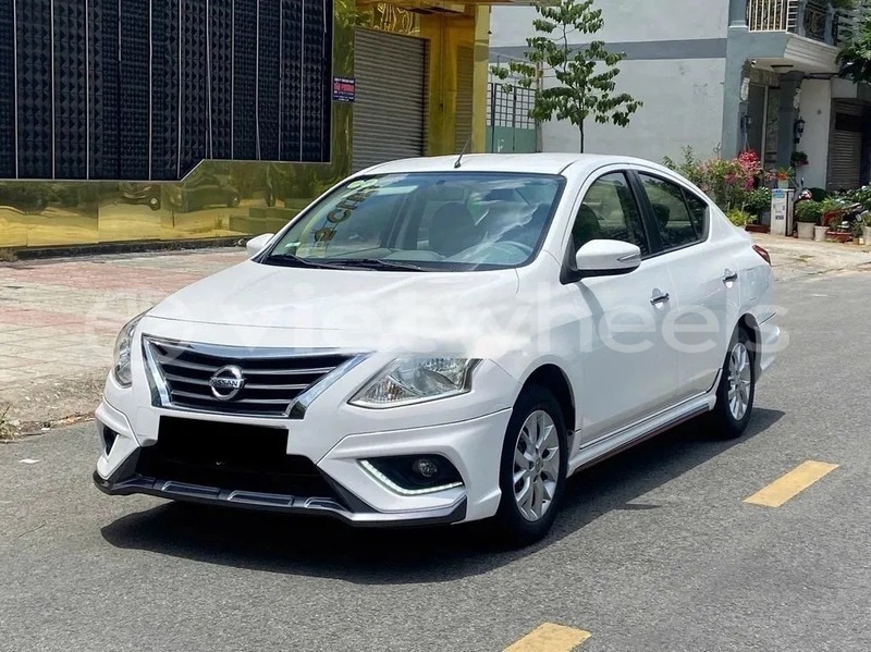 Big with watermark nissan sunny hanoi saigon 46909