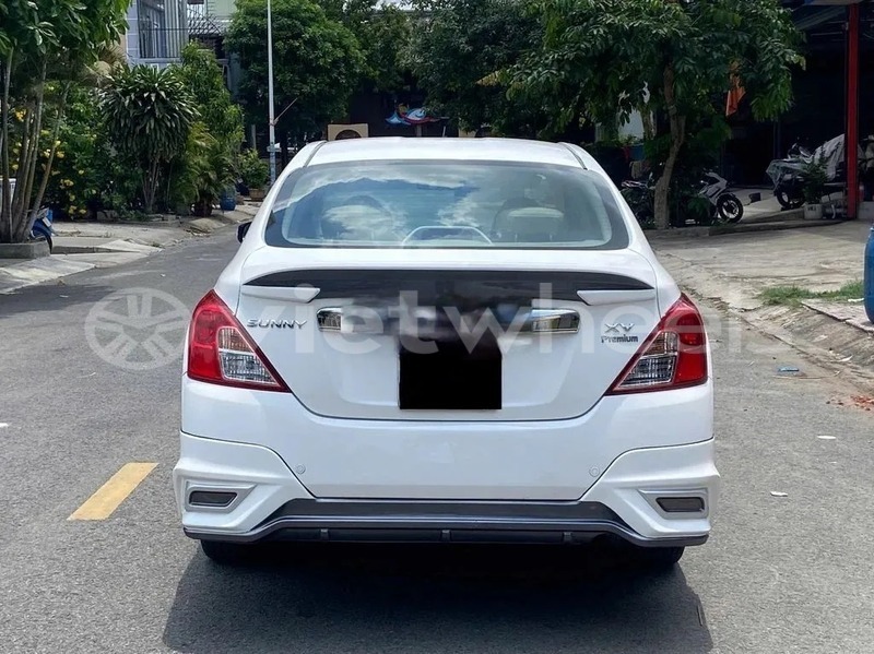 Big with watermark nissan sunny hanoi saigon 46909