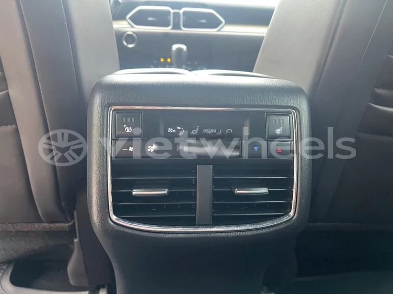 Big with watermark mazda cx 8 hanoi saigon 46910