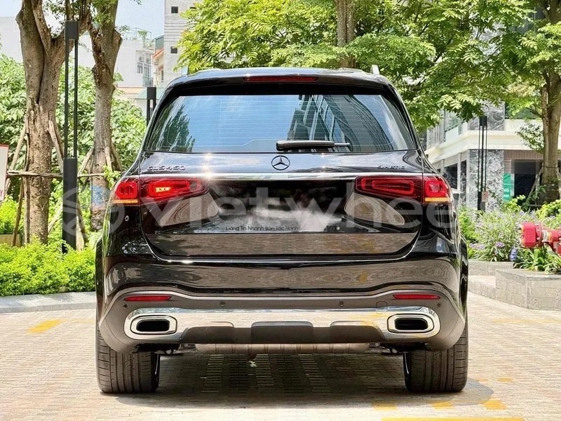Big with watermark mercedes gls 450 4matic hanoi saigon 46912