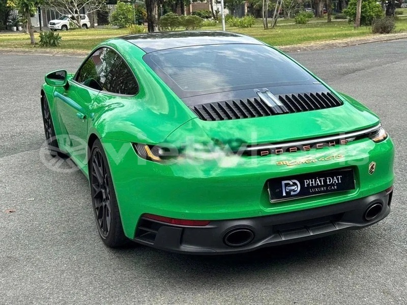 Big with watermark porsche 911 hanoi saigon 46913
