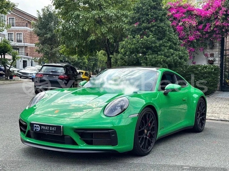 Big with watermark porsche 911 hanoi saigon 46913