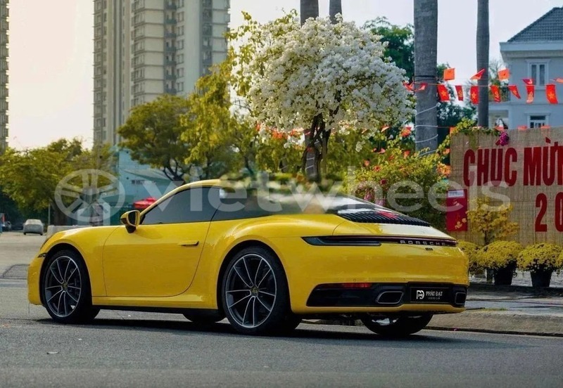 Big with watermark porsche 911 hanoi saigon 46914