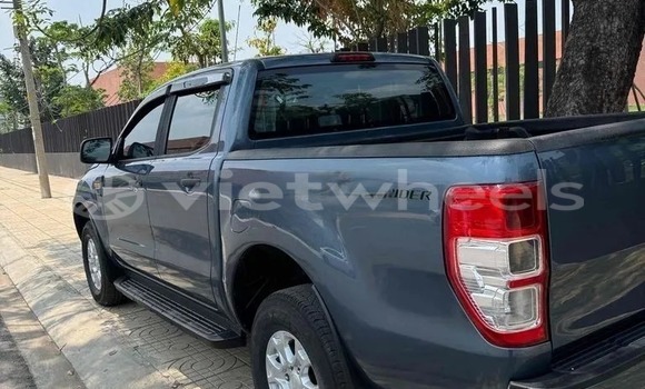 Mua Đã sử dụng Ford Ranger XLS 2.2L 4x2 AT Xe ô tô Mua Đã sử dụng Ford Ranger XLS 2.2L 4x2 AT Xe ô tô