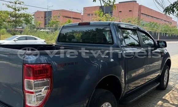 Mua Đã sử dụng Ford Ranger XLS 2.2L 4x2 AT Xe ô tô Mua Đã sử dụng Ford Ranger XLS 2.2L 4x2 AT Xe ô tô