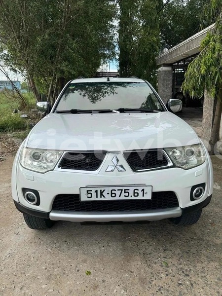 Big with watermark mitsubishi pajero sport hanoi saigon 46916