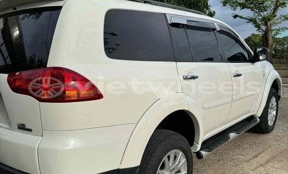 Mua Đã sử dụng Mitsubishi Pajero Sport Xe ô tô Mua Đã sử dụng Mitsubishi Pajero Sport Xe ô tô