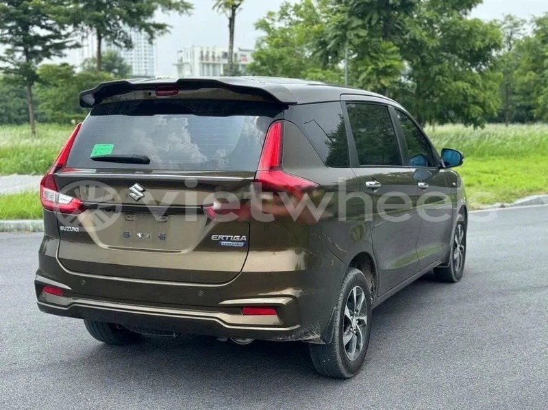 Big with watermark suzuki ertiga hanoi saigon 46918