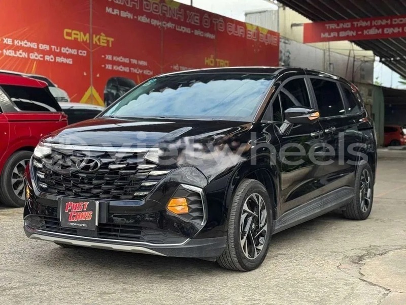 Big with watermark hyundai custin hanoi saigon 46921