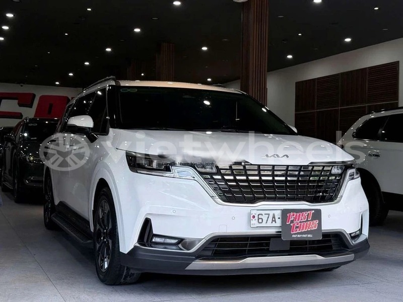 Big with watermark kia carnival hanoi saigon 46922