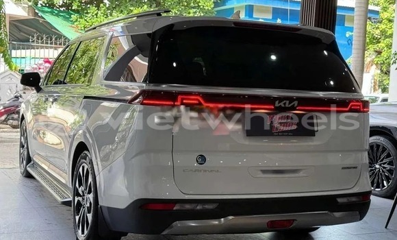 Mua Đã sử dụng KIA Carnival Xe ô tô Mua Đã sử dụng KIA Carnival Xe ô tô