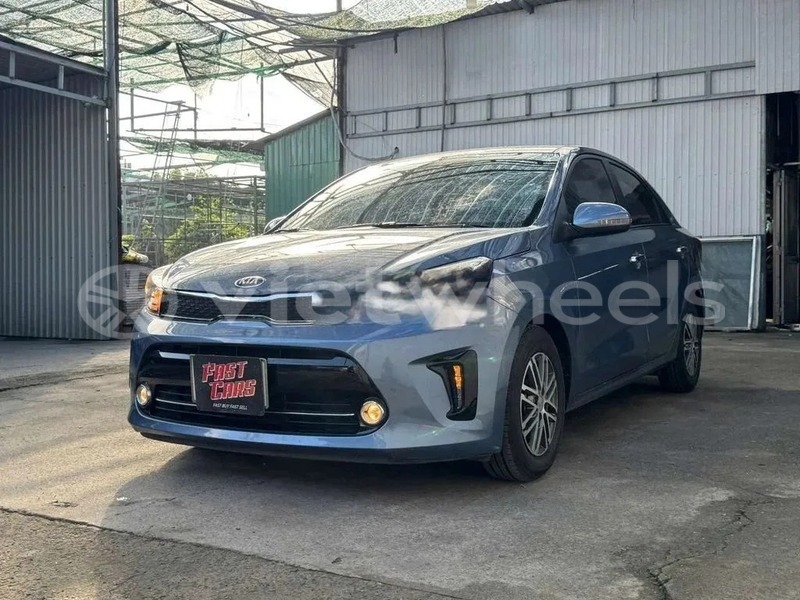 Big with watermark kia soluto hanoi saigon 46923