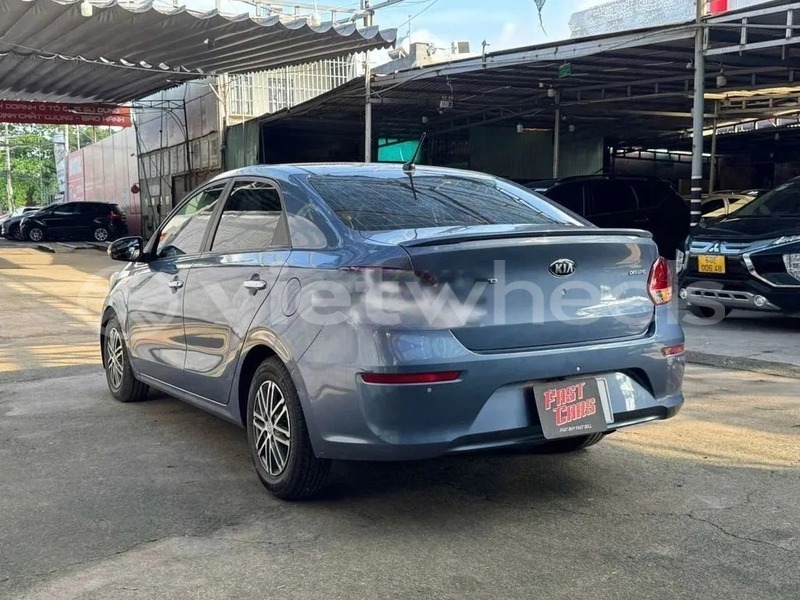 Big with watermark kia soluto hanoi saigon 46923