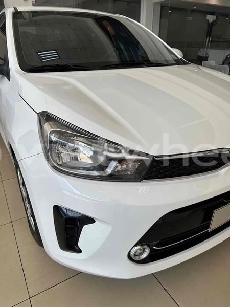 Big with watermark kia soluto hanoi saigon 46931