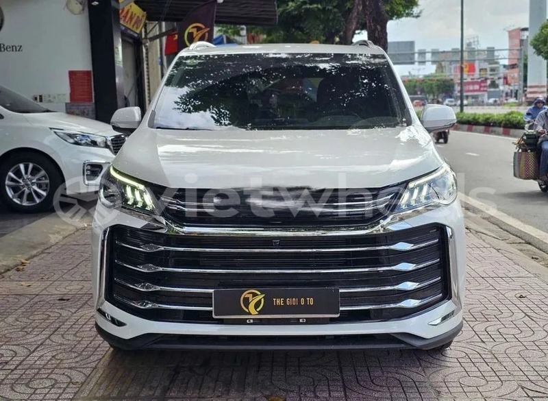 Big with watermark mg mg5 hanoi saigon 46935